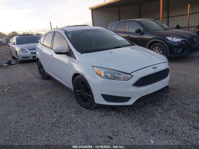 2017 FORD FOCUS SE