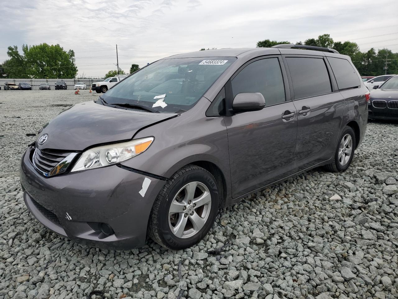 2015 TOYOTA SIENNA LE