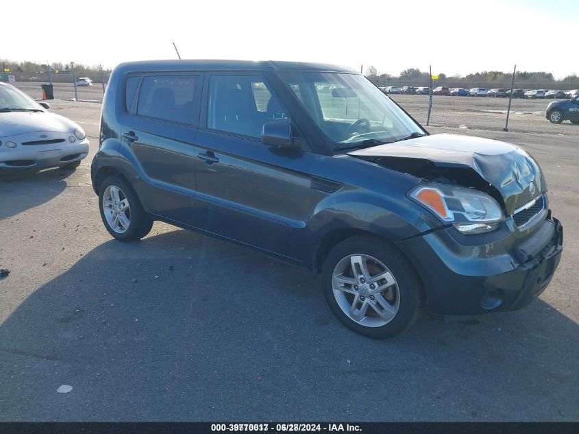 2011 KIA SOUL +