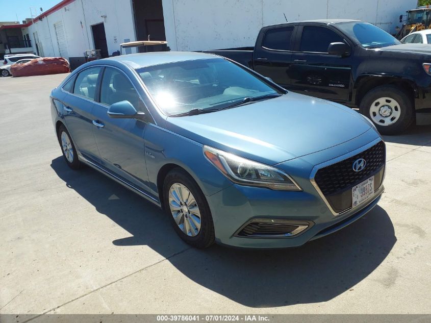 2016 HYUNDAI SONATA HYBRID SE