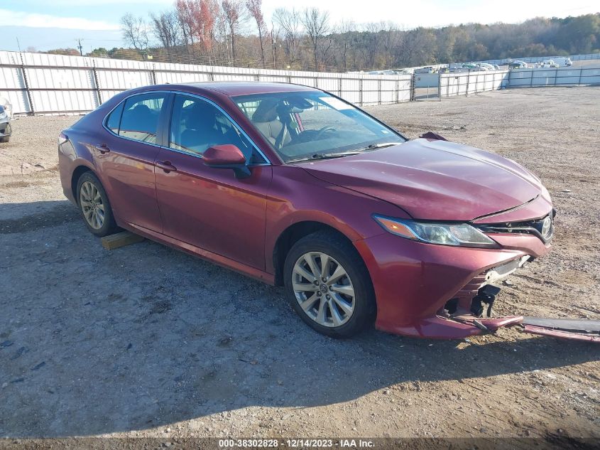 2019 TOYOTA CAMRY LE