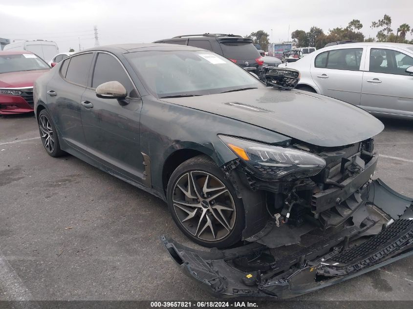 2022 KIA STINGER GT-LINE