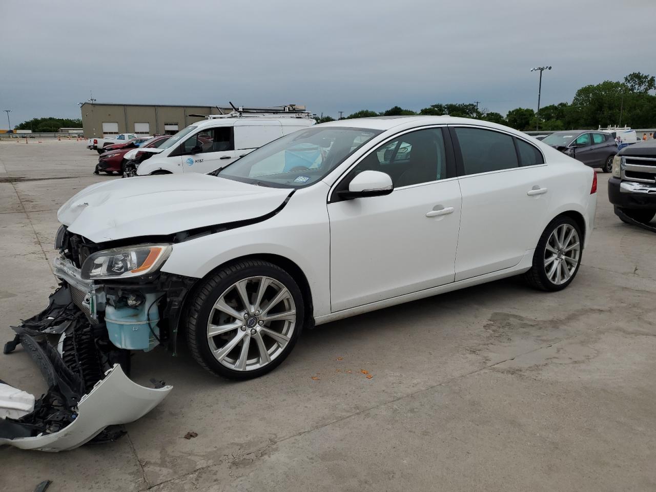 2018 VOLVO S60 PREMIER