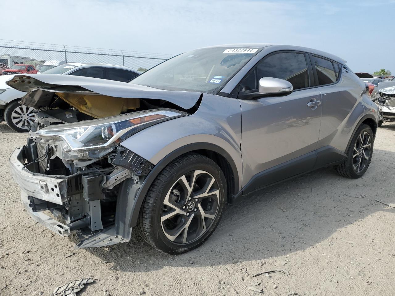 2018 TOYOTA C-HR XLE