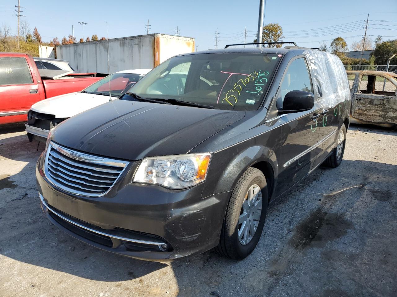 2013 CHRYSLER TOWN & COUNTRY TOURING