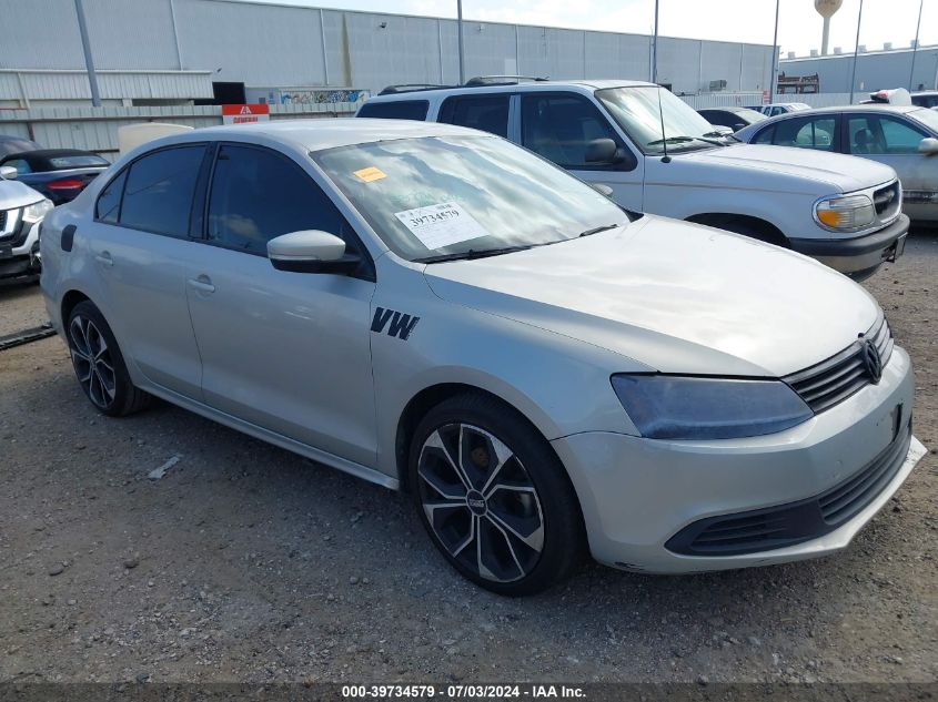 2011 VOLKSWAGEN JETTA SE