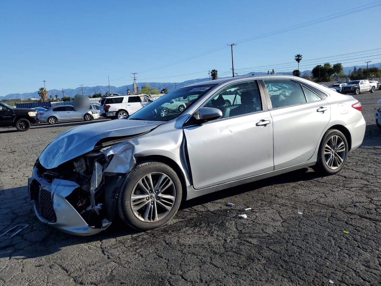 2016 TOYOTA CAMRY LE