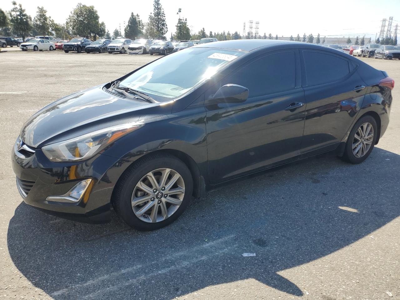 2015 HYUNDAI ELANTRA SE