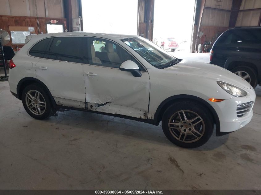 2014 PORSCHE CAYENNE PLATINUM EDITION