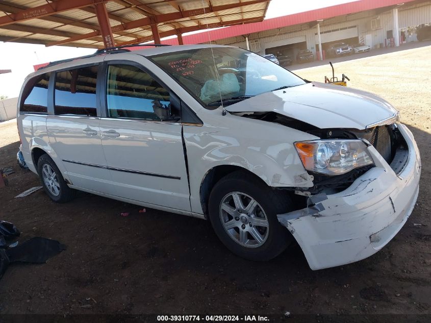 2010 CHRYSLER TOWN & COUNTRY TOURING