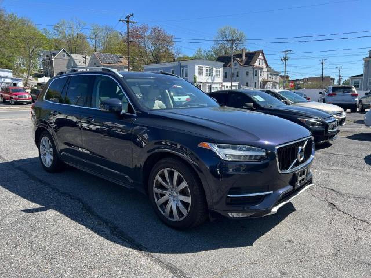 2016 VOLVO XC90 T6