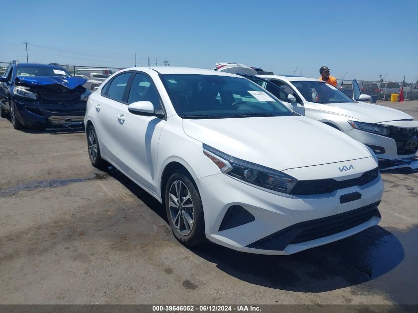 2022 KIA FORTE LXS