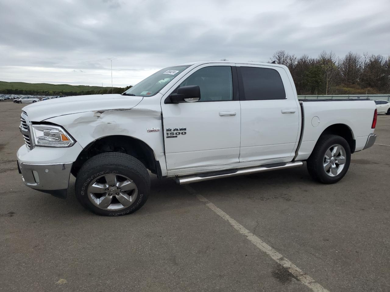 2019 RAM 1500 CLASSIC SLT