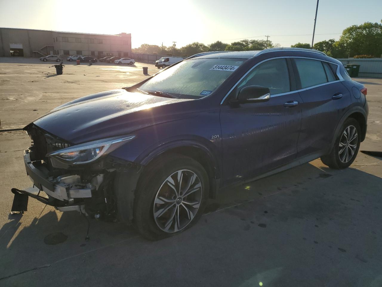 2017 INFINITI QX30 BASE