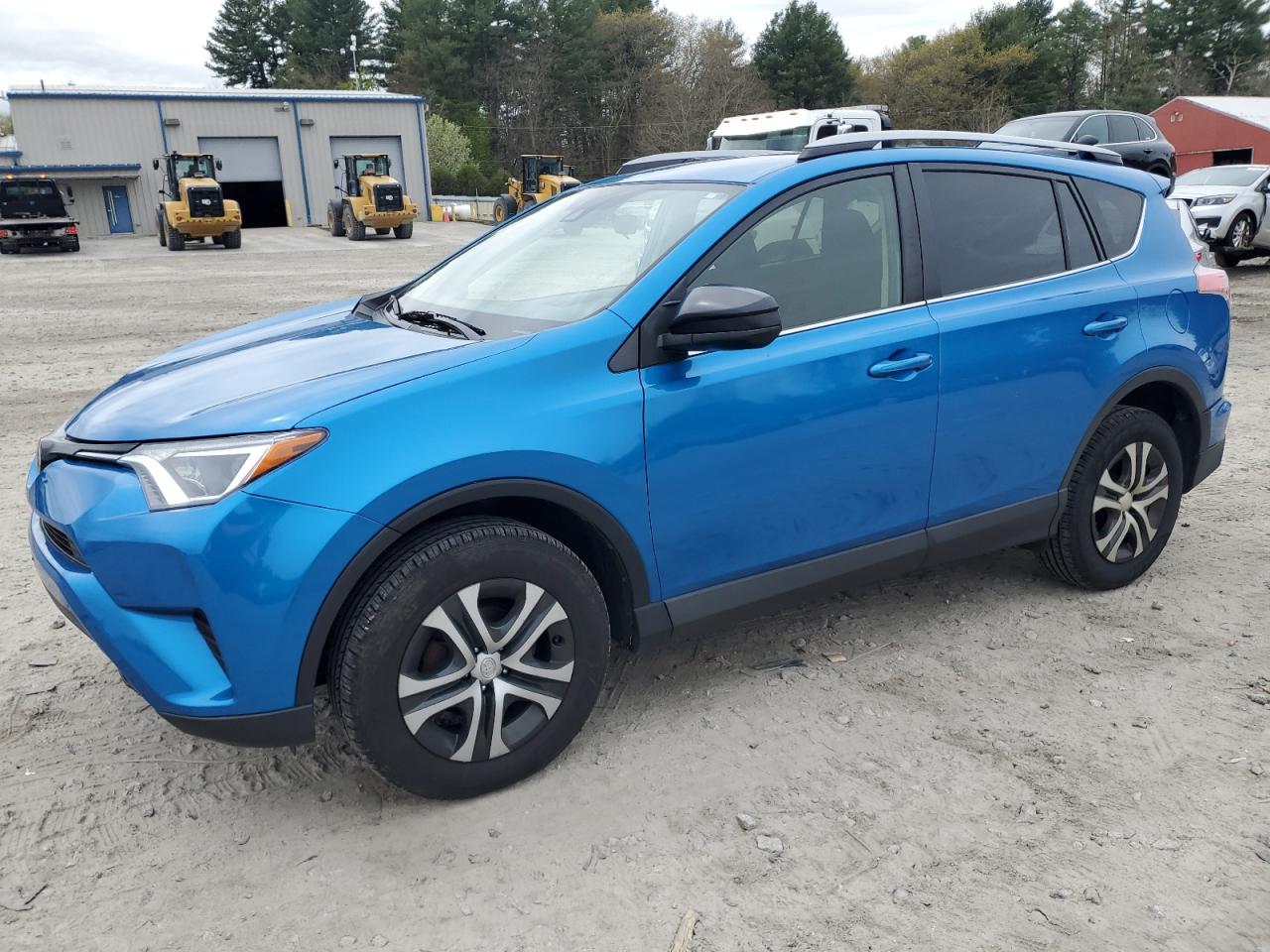 2017 TOYOTA RAV4 LE