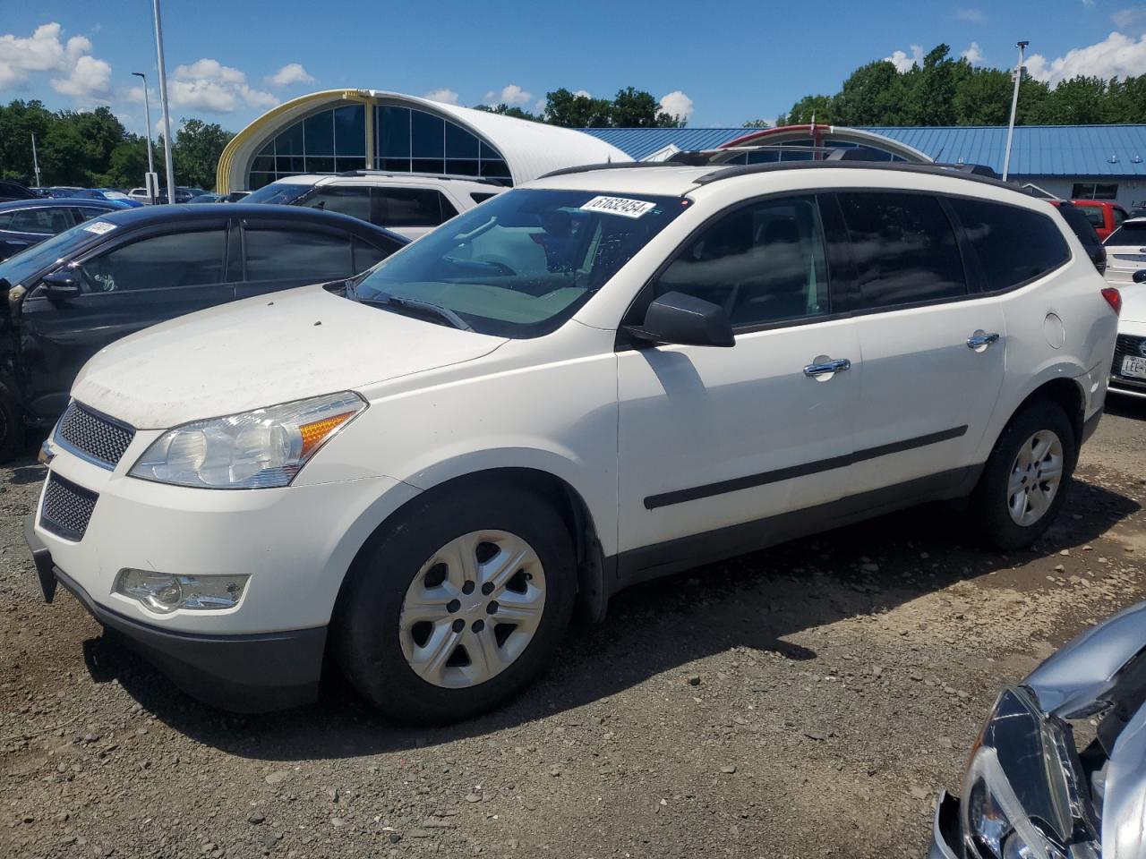 2012 CHEVROLET TRAVERSE LS