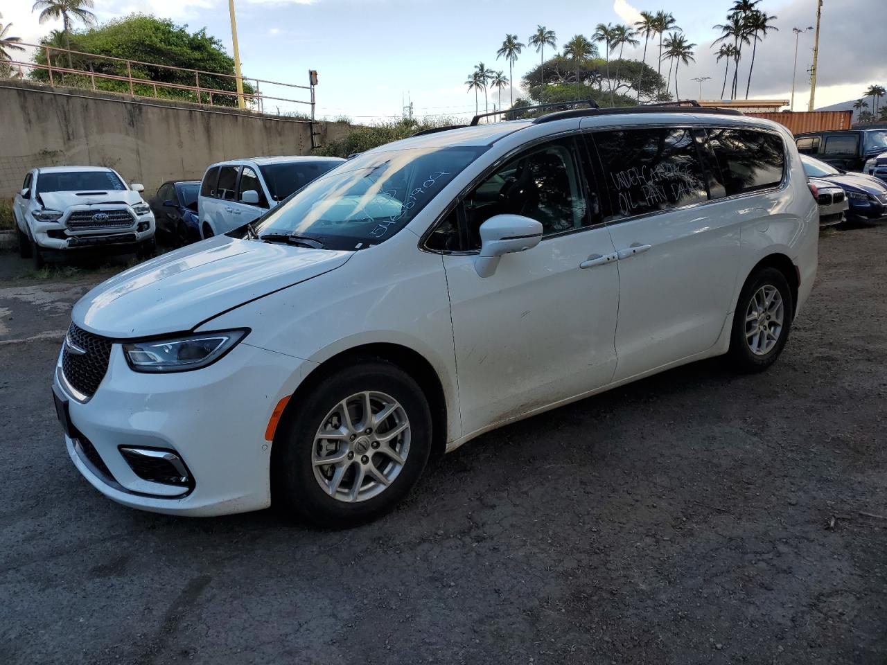 2022 CHRYSLER PACIFICA TOURING L