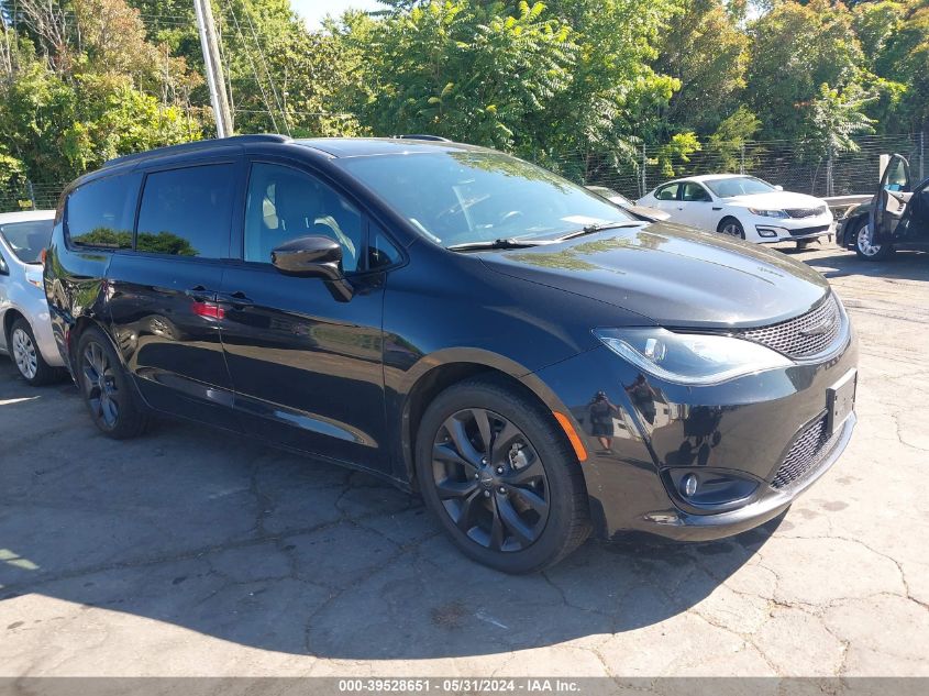 2019 CHRYSLER PACIFICA TOURING L