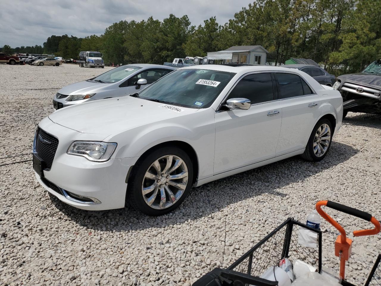 2017 CHRYSLER 300C