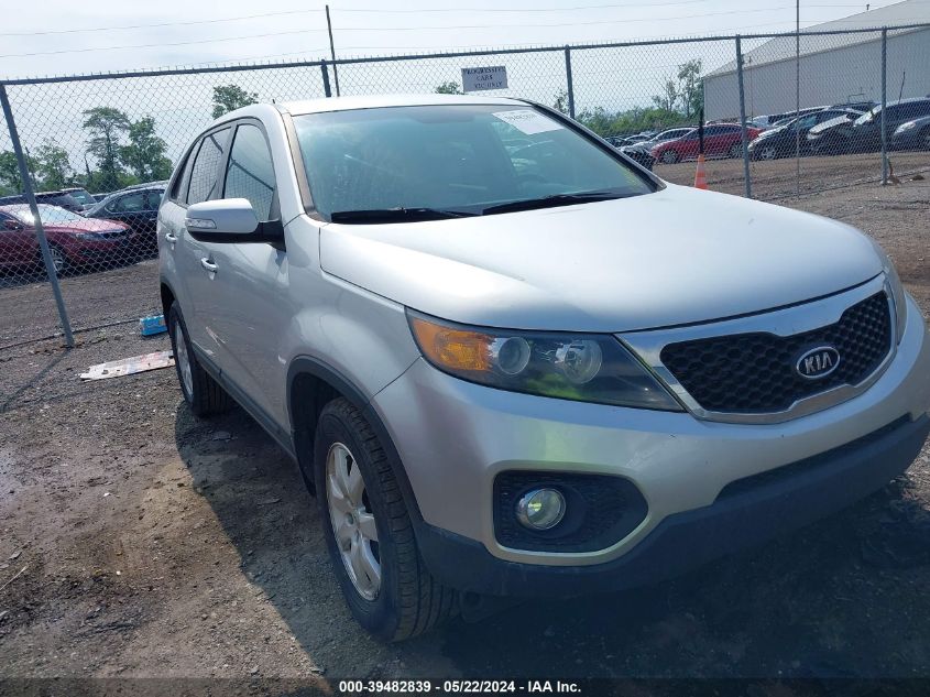 2013 KIA SORENTO LX