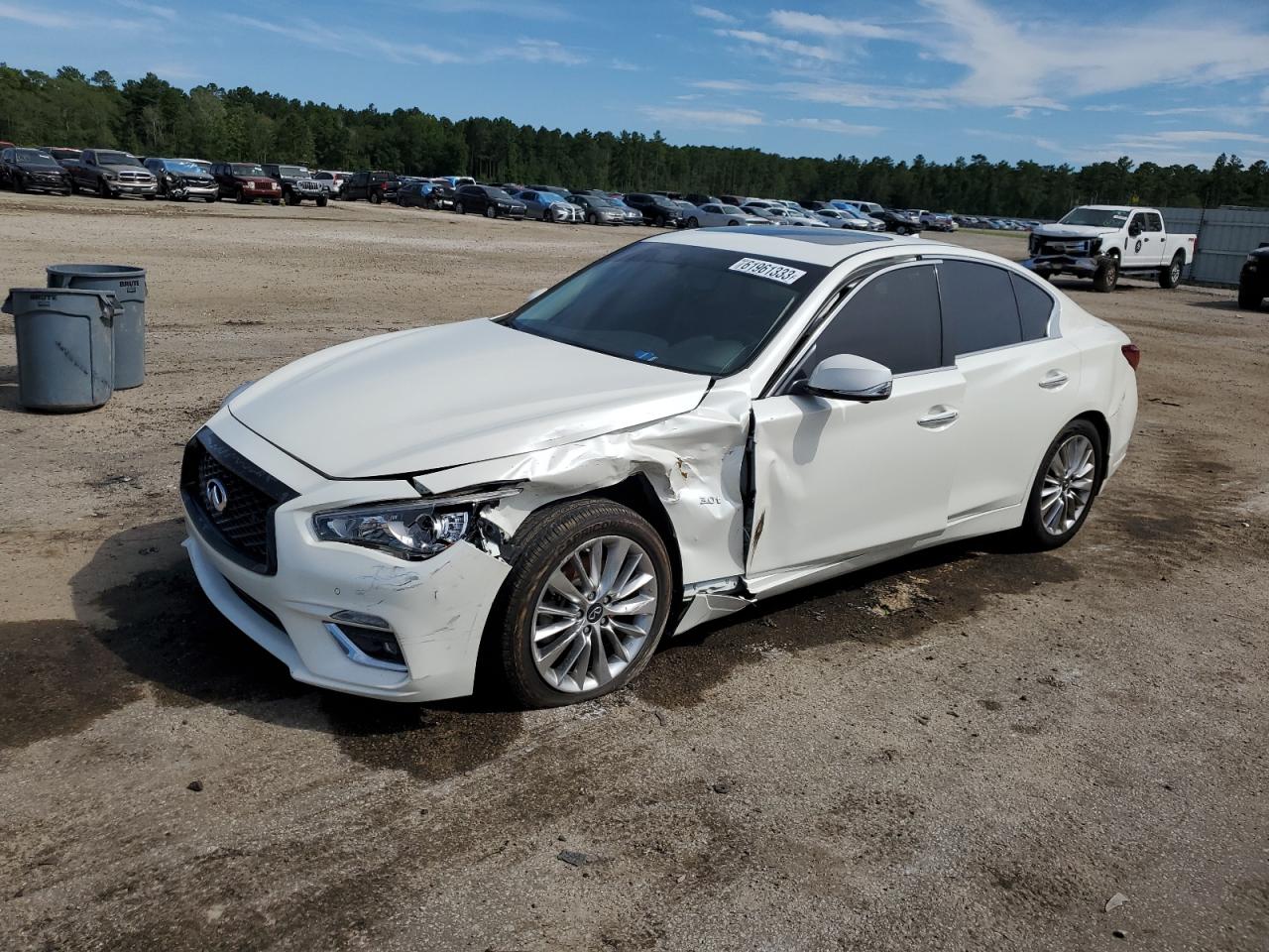 2018 INFINITI Q50 LUXE