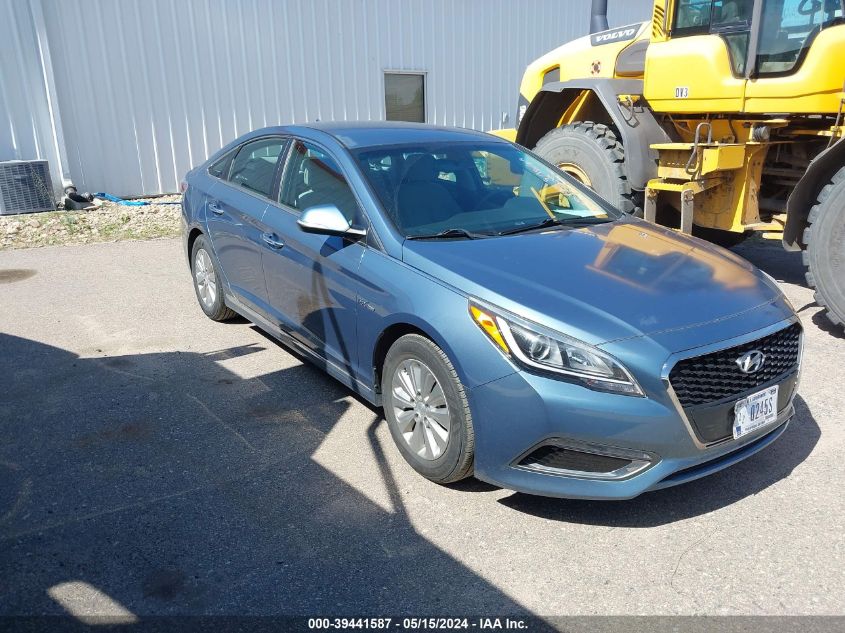 2016 HYUNDAI SONATA HYBRID SE