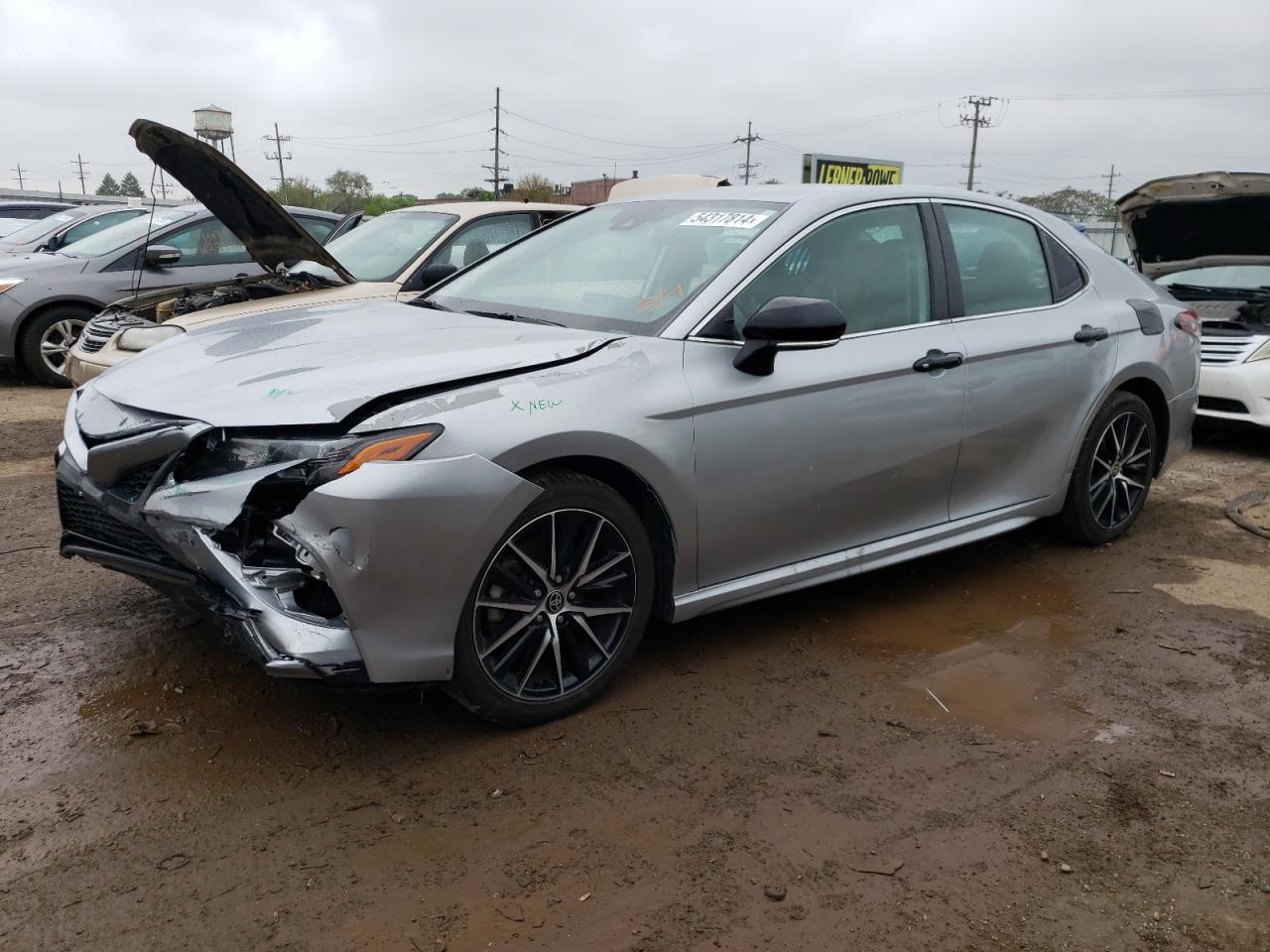 2022 TOYOTA CAMRY SE