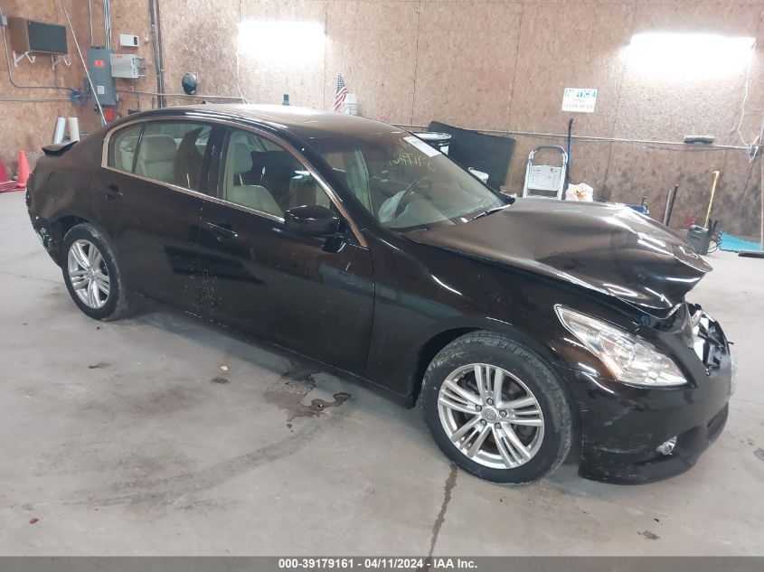 2013 INFINITI G37X