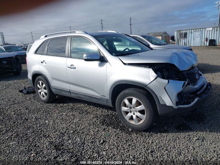 2013 KIA SORENTO LX