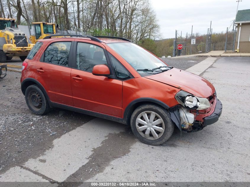 2011 SUZUKI SX4 PREMIUM/TECH VALU PKG (NAV)