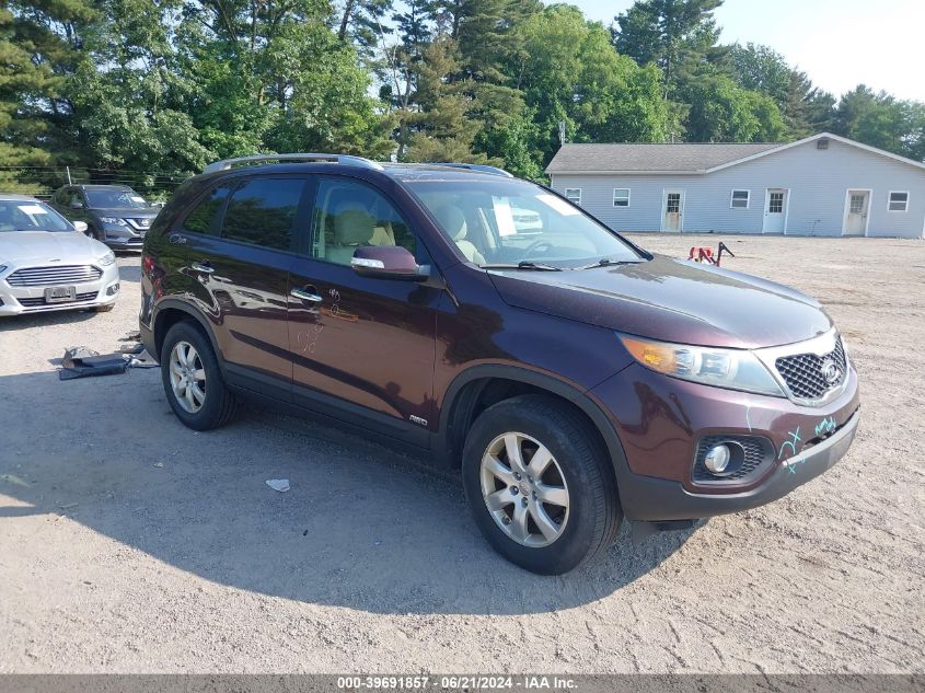 2013 KIA SORENTO LX