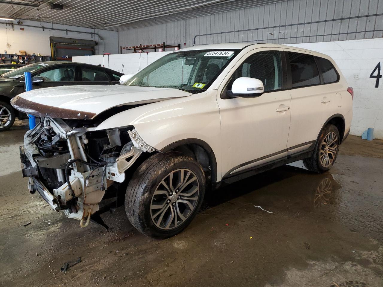 2017 MITSUBISHI OUTLANDER SE