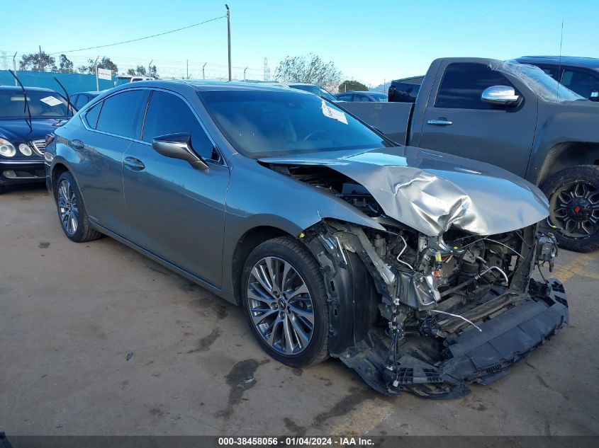 2020 LEXUS ES 300H