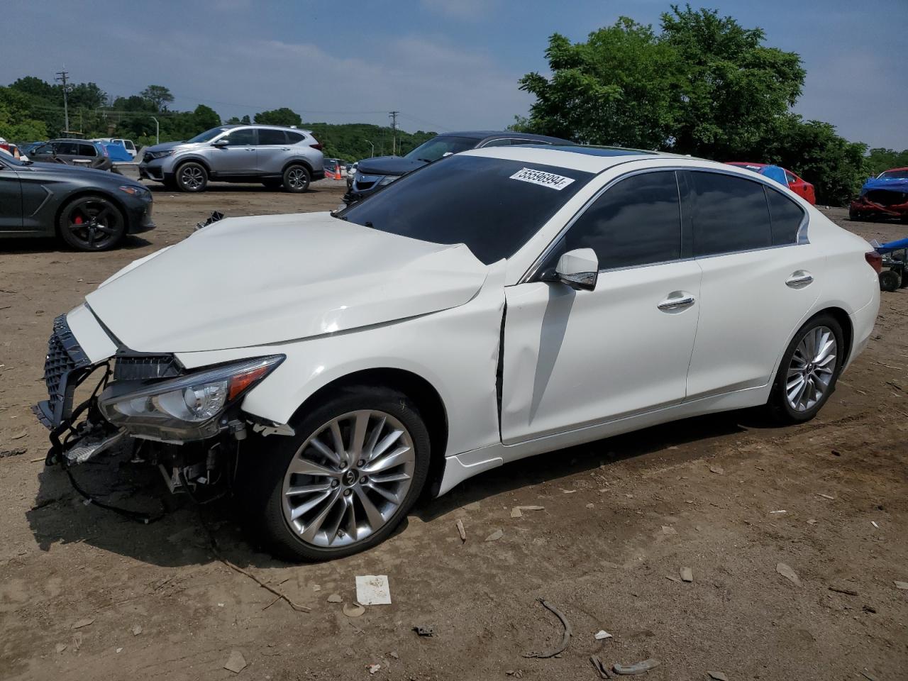 2021 INFINITI Q50 LUXE