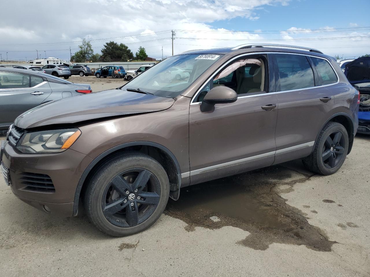 2013 VOLKSWAGEN TOUAREG V6