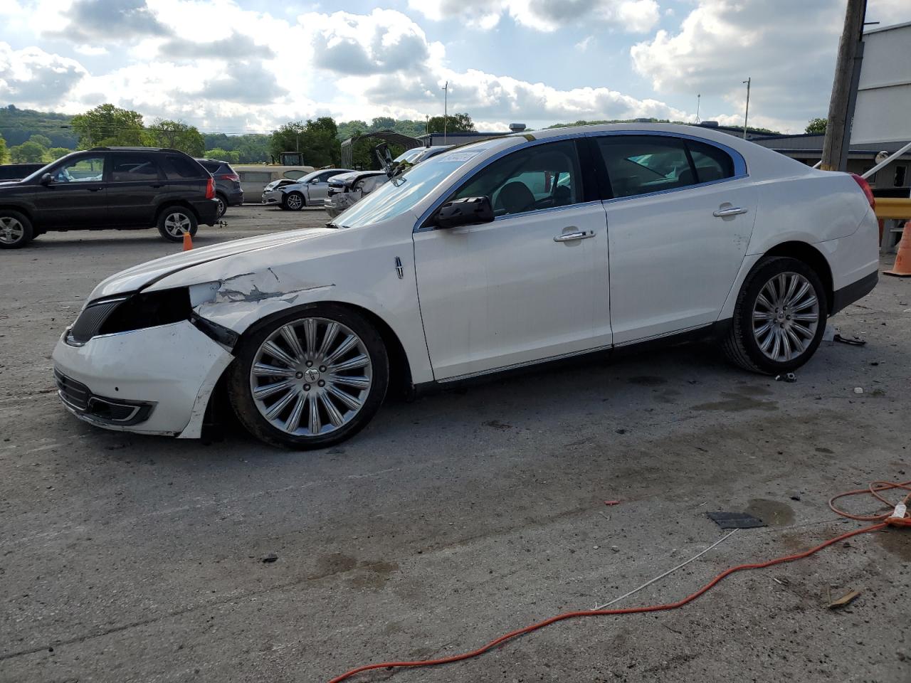 2016 LINCOLN MKS