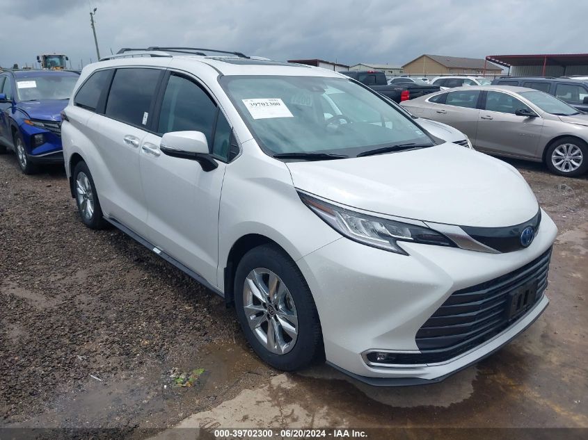 2024 TOYOTA SIENNA LIMITED/PLATINUM