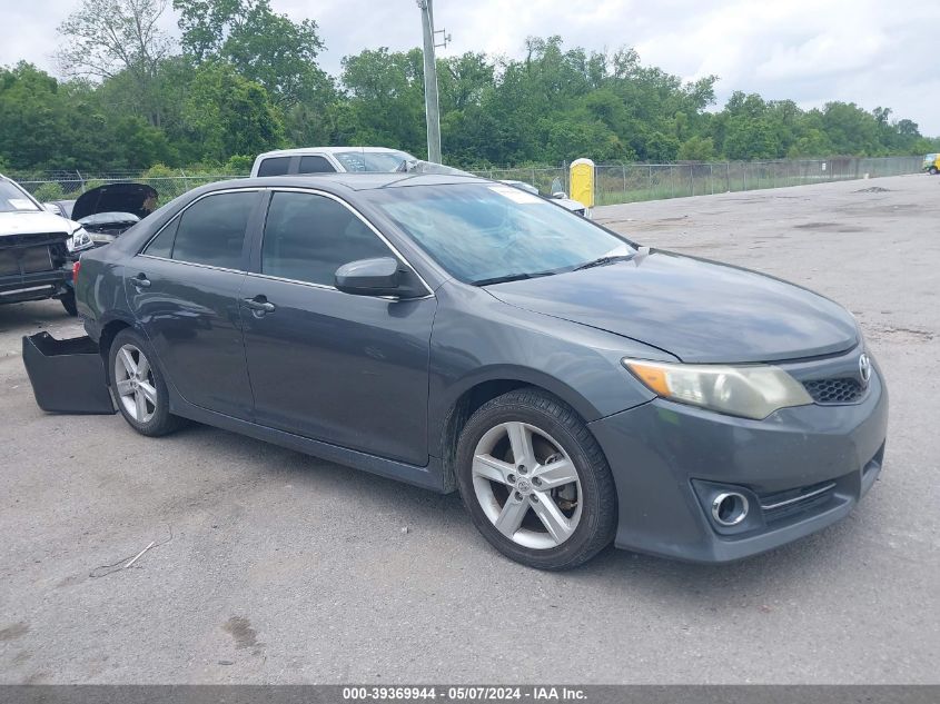 2012 TOYOTA CAMRY SE