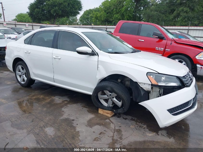 2012 VOLKSWAGEN PASSAT 2.0L TDI SE