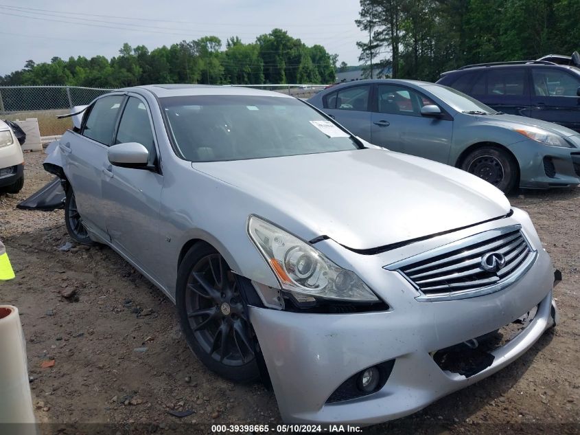 2015 INFINITI Q40