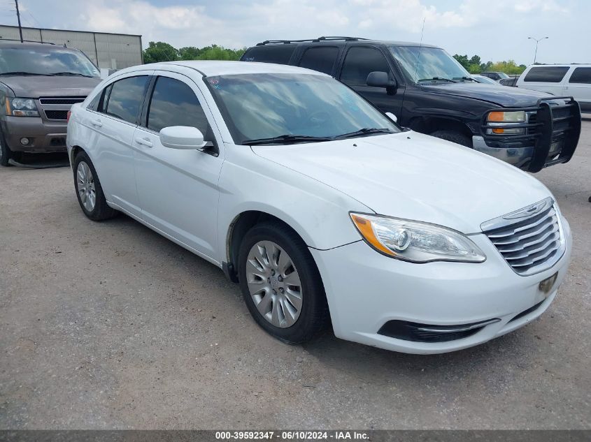 2013 CHRYSLER 200 LX