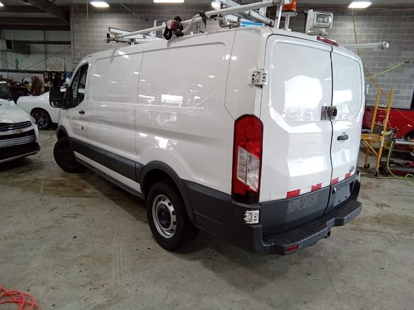 2015 FORD TRANSIT-250