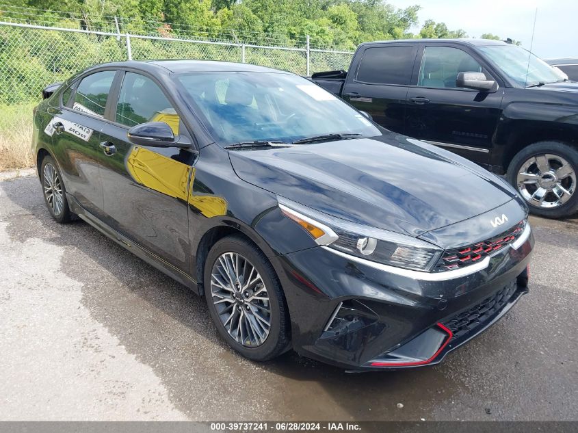 2022 KIA FORTE GT-LINE