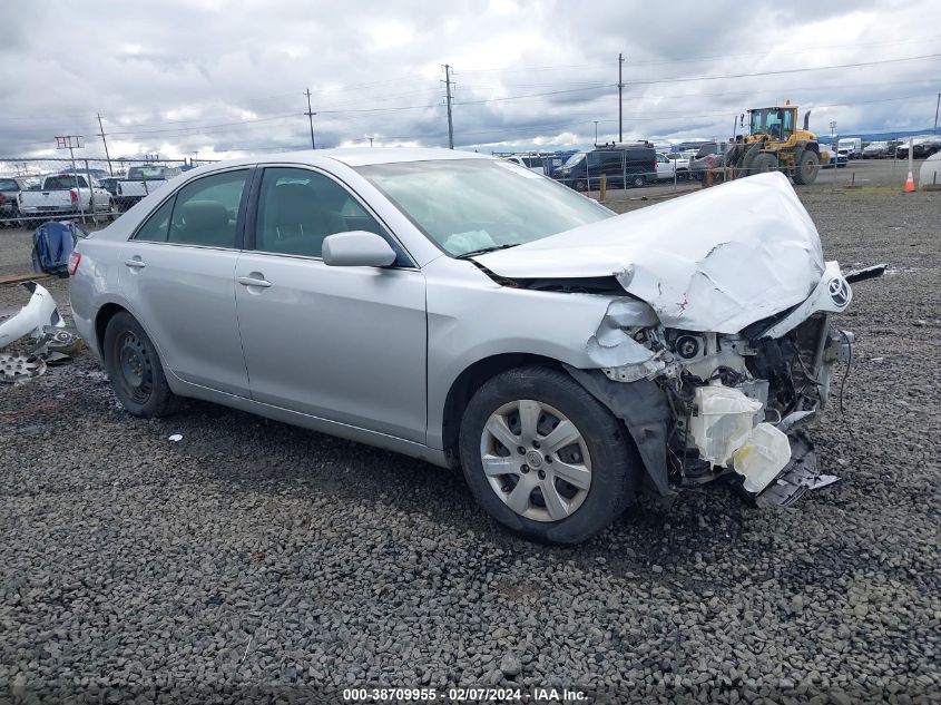 2011 TOYOTA CAMRY LE