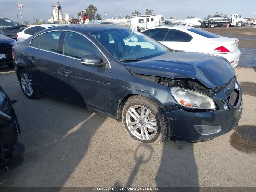 2013 VOLVO S60 T5/T5 PLATINUM/T5 PREMIER/T5 PREMIER PLUS