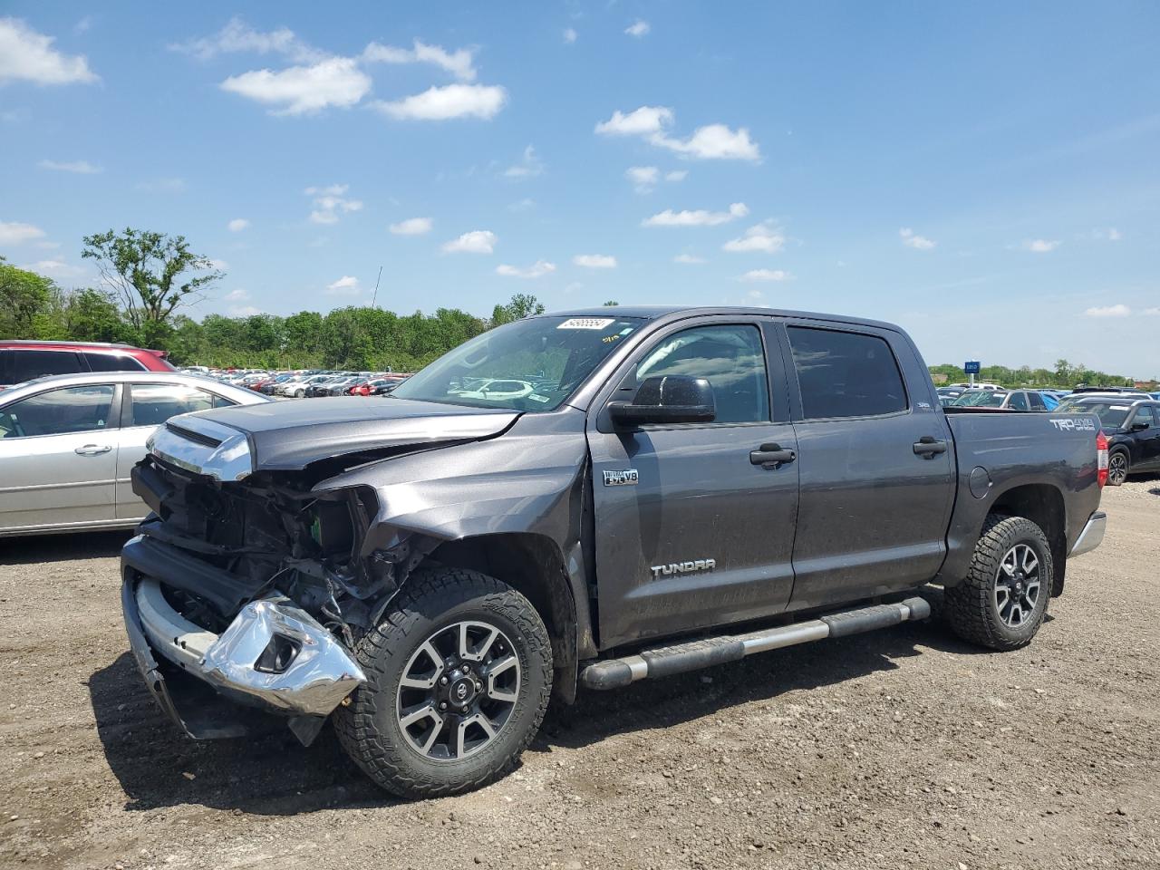 2017 TOYOTA TUNDRA CREWMAX SR5