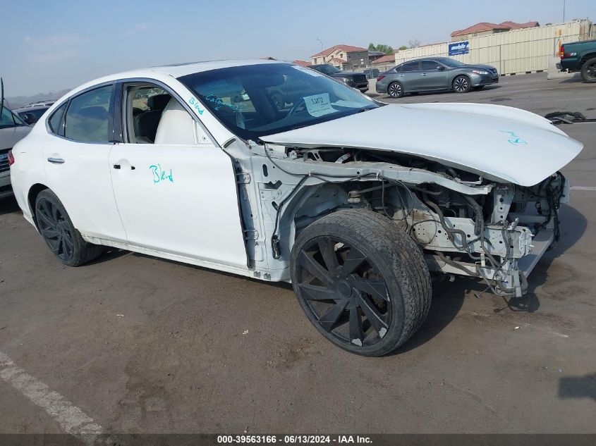 2015 INFINITI Q70 3.7