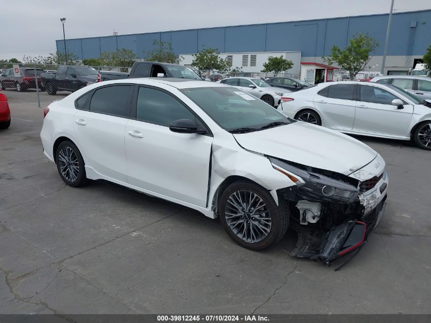 2023 KIA FORTE GT LINE