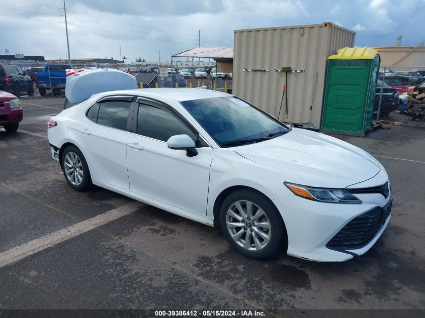 2018 TOYOTA CAMRY SE