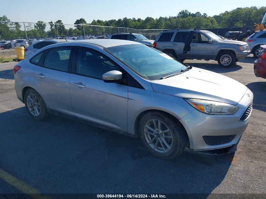 2015 FORD FOCUS SE